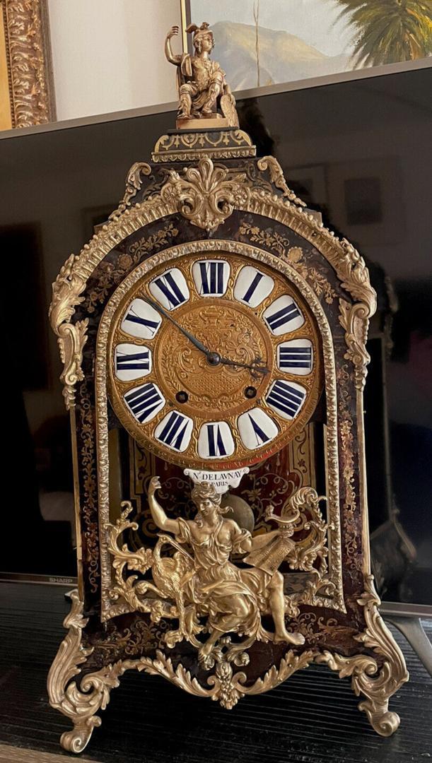 The Clock That Remembered